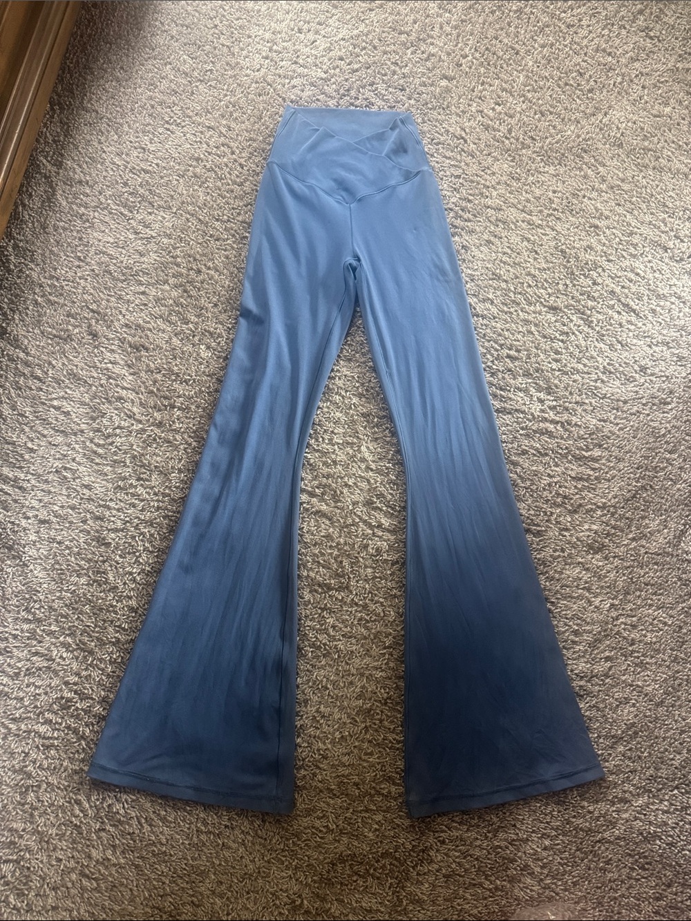 Aerie Flared High-Waist Active Pants in Dusty Blue - Size S